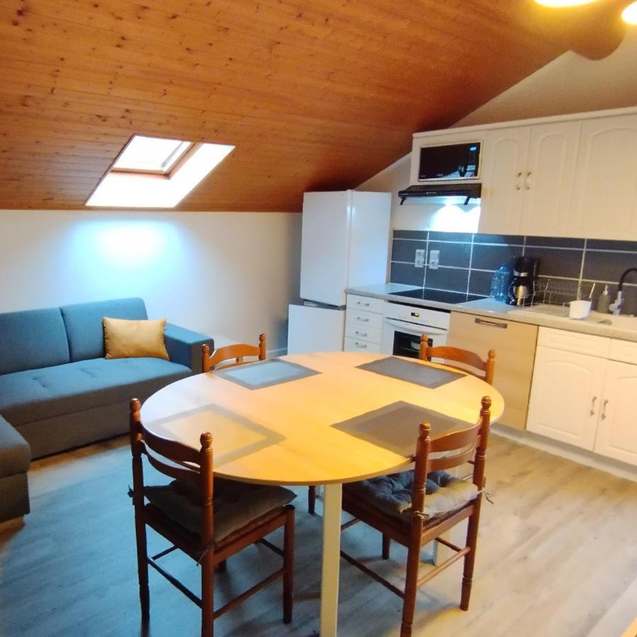 Lyaud Superbe Appartement Tout Confort מראה חיצוני תמונה